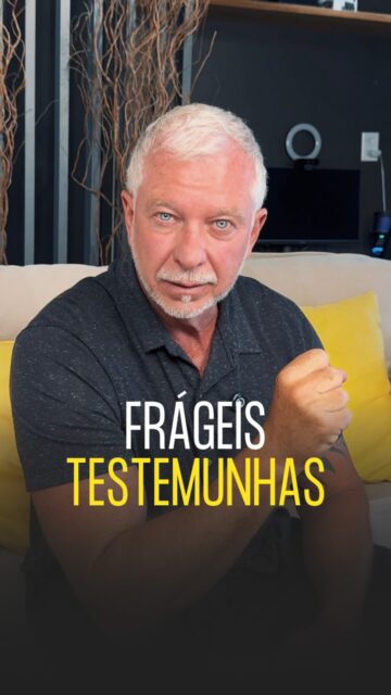 Tem situações que você acredita que precisa suportar.

E o silêncio, nesses contextos, não é neutralidade. Ele cobra um preço que você começa a pagar aos poucos.

Primeiro, você releva.
Depois, você se adapta.
E quando percebe, já está tolerando coisas que nunca deveriam ter sido normalizadas.

O problema é que, quanto mais você se cala, mais isso se consolida.

E aí a pergunta deixa de ser sobre o outro.

Passa a ser sobre você:

até quando você continuará sendo uma frágil testemunha?